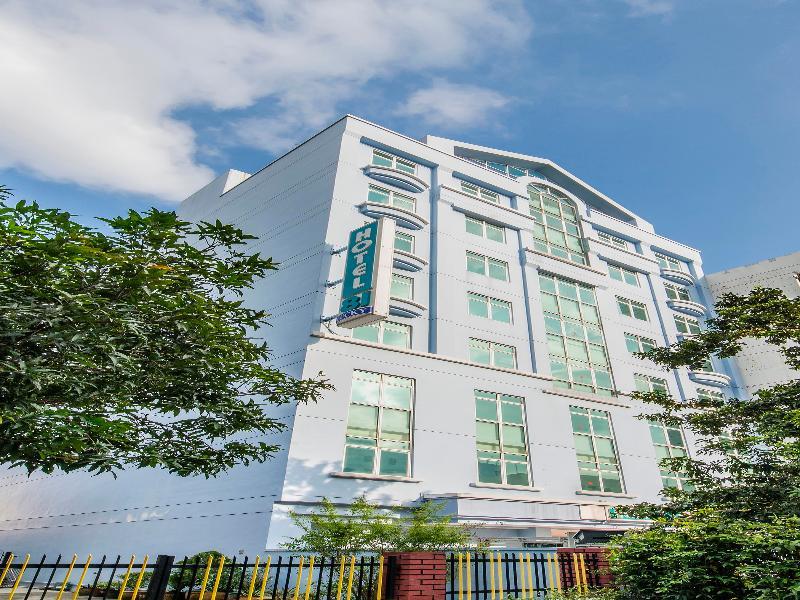 Hotel 81 Lucky Сингапур Екстериор снимка