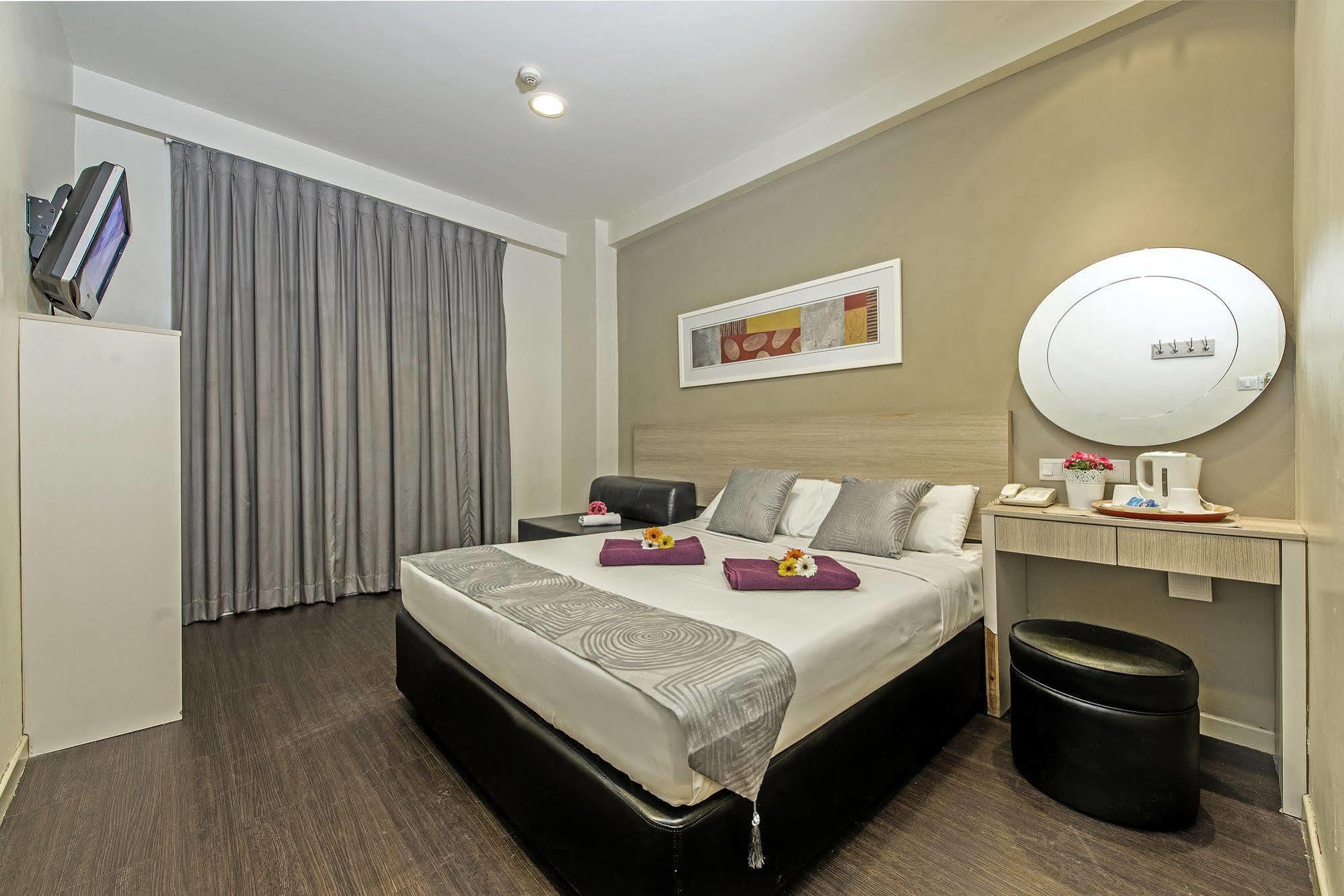 Hotel 81 Lucky Сингапур Екстериор снимка